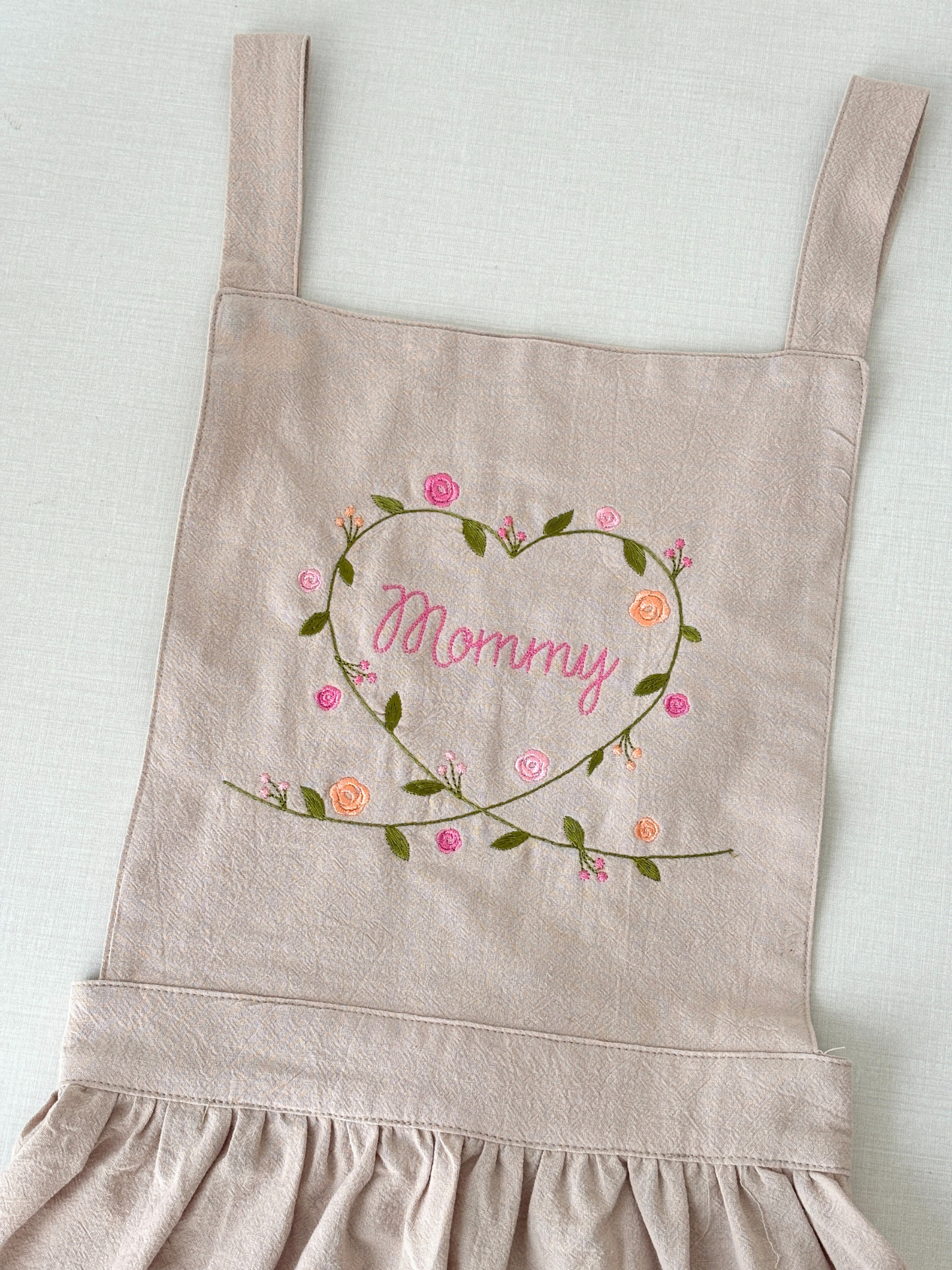 Apron - Flower Heart - Customizable