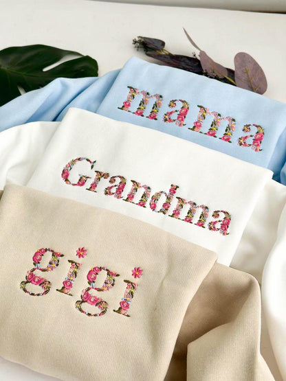 Embroidered Floral Mama Gigi Grandma Sweatshirt, Custom Flower Name Crewneck, Personalized Mother's Day Gift for Her