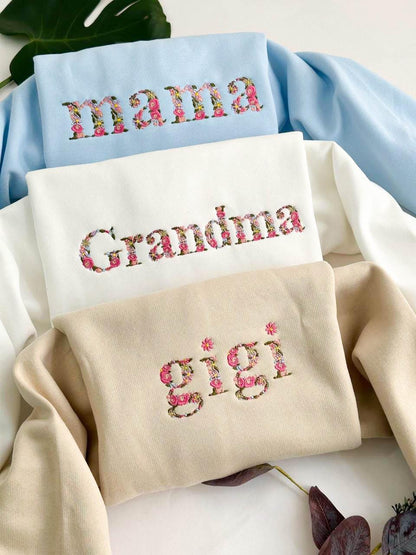 Embroidered Floral Mama Gigi Grandma Sweatshirt, Custom Flower Name Crewneck, Personalized Mother's Day Gift for Her